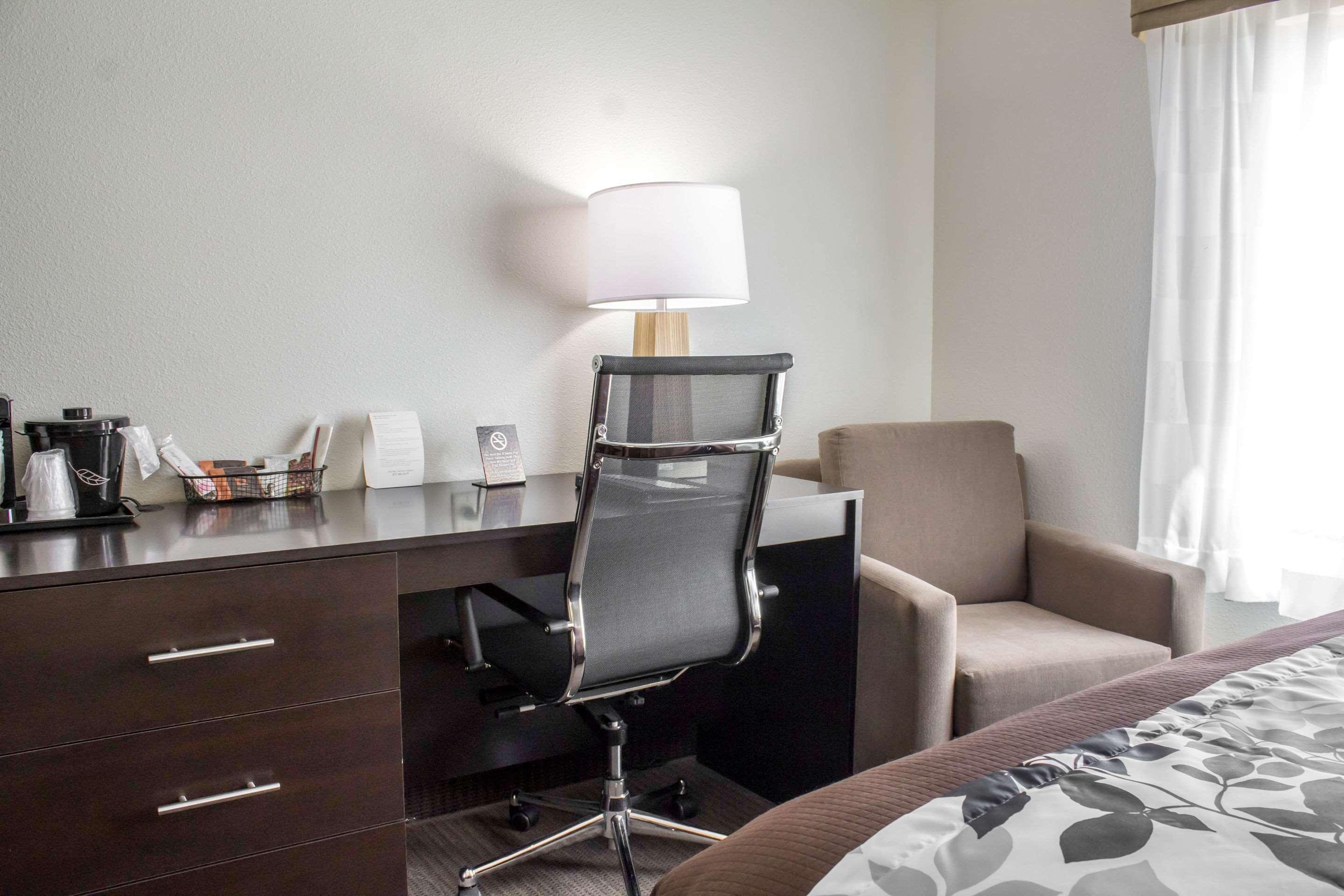 Sleep Inn & Suites Lincoln University Area Buitenkant foto