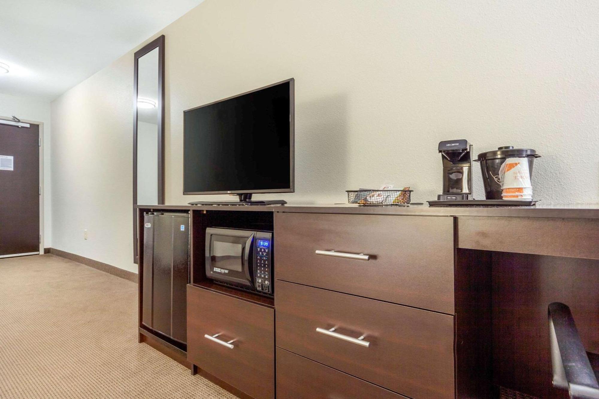 Sleep Inn & Suites Lincoln University Area Buitenkant foto