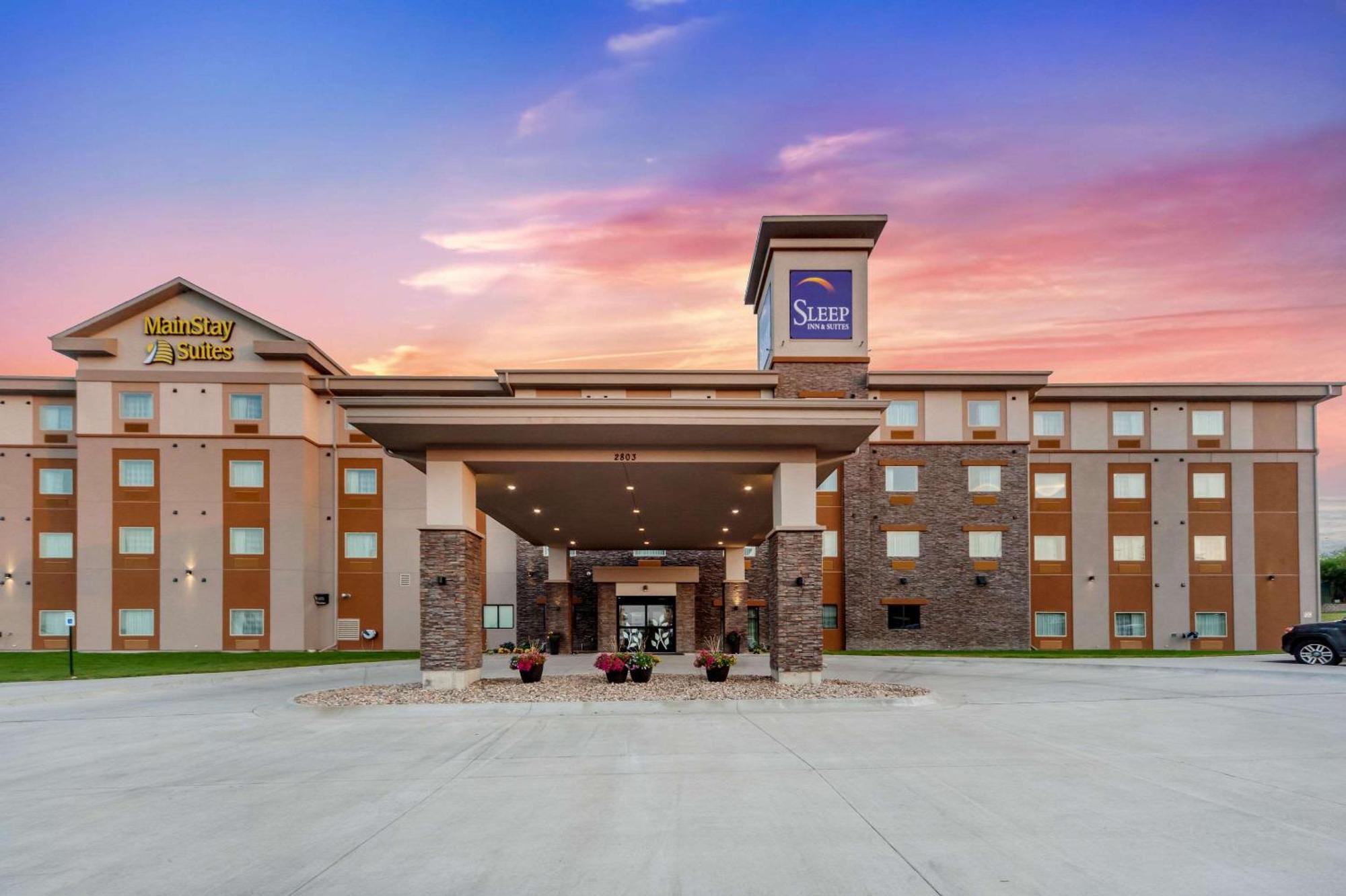 Sleep Inn & Suites Lincoln University Area Buitenkant foto