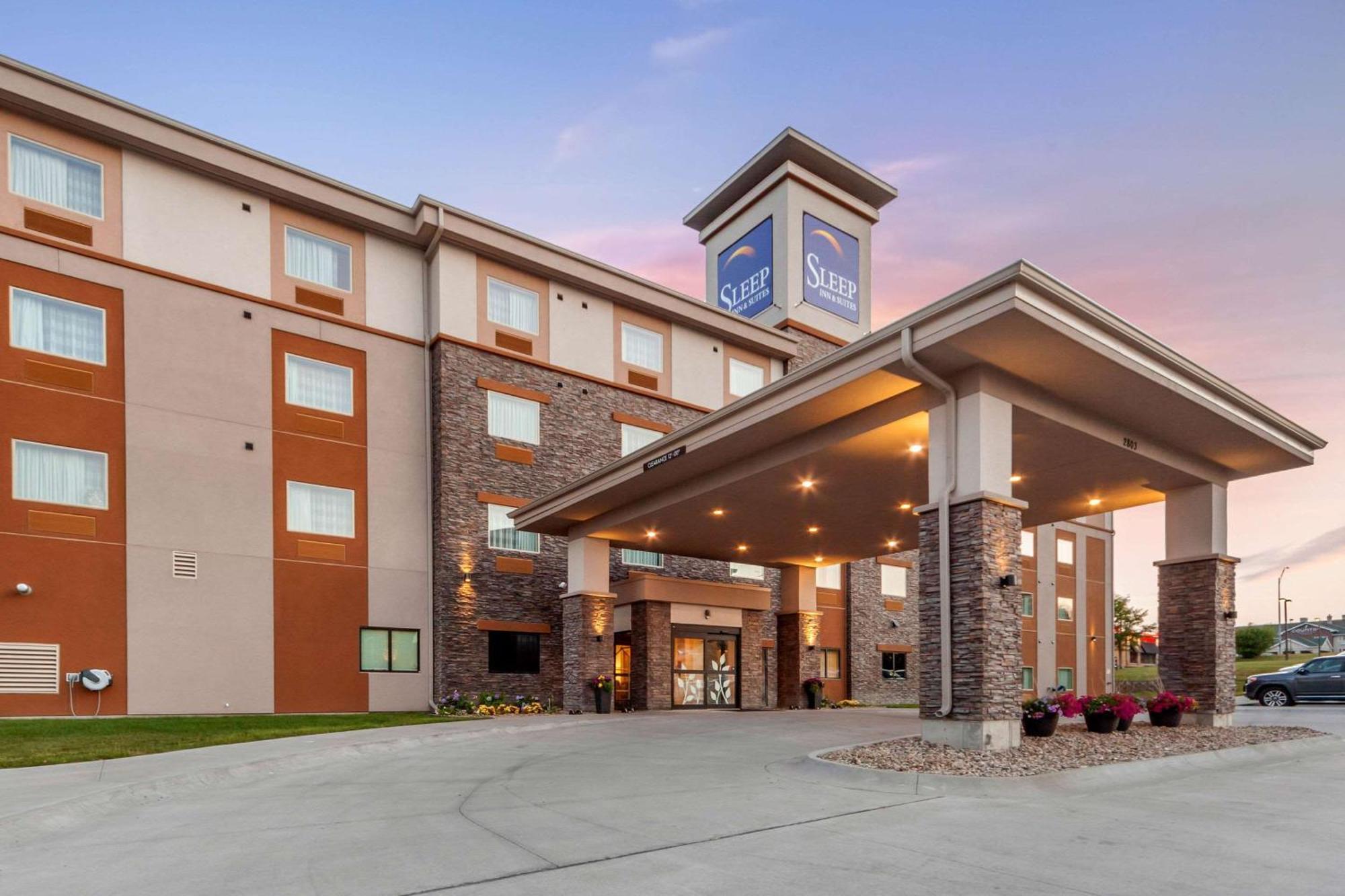 Sleep Inn & Suites Lincoln University Area Buitenkant foto