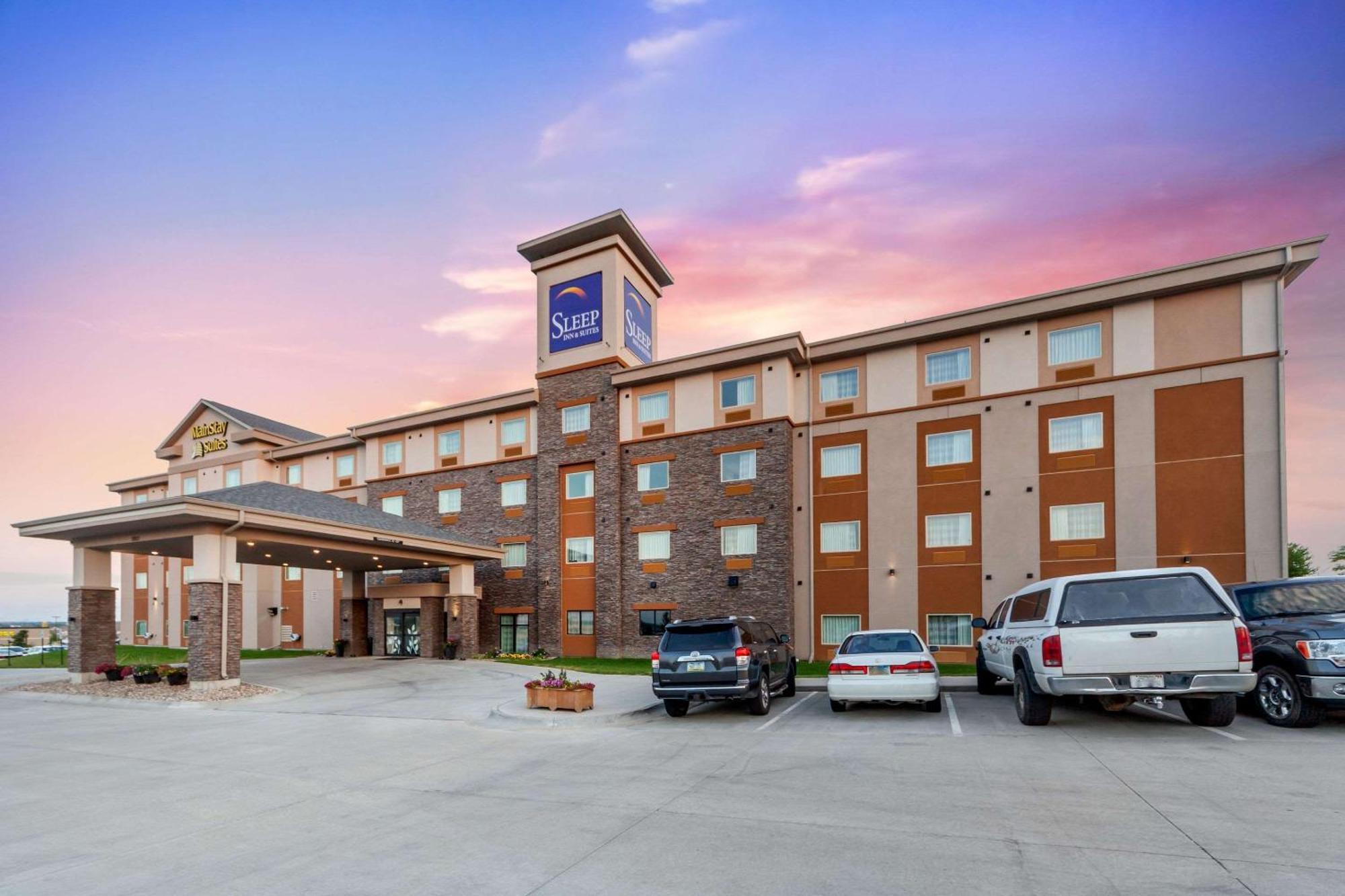 Sleep Inn & Suites Lincoln University Area Buitenkant foto